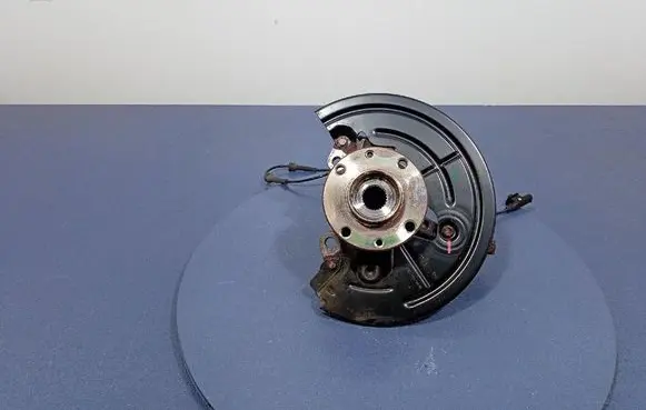 Fiat 500E Front wheel hub spindle knuckle 04677763AA