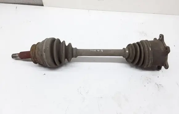 Mitsubishi Pajero Rear driveshaft