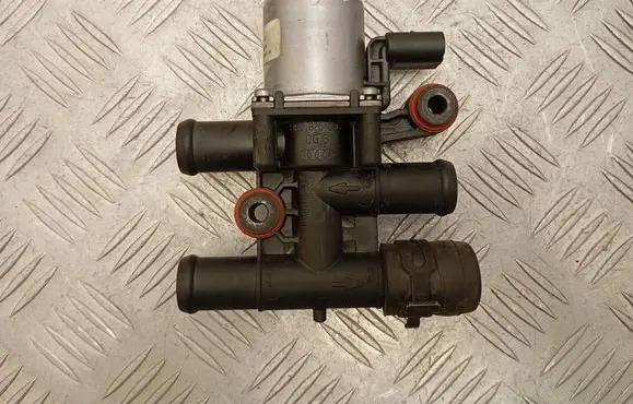 Audi Q5 SQ5 Coolant heater control valve 80A820035G