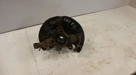 Toyota Corolla Verso AR10 Front wheel hub spindle knuckle