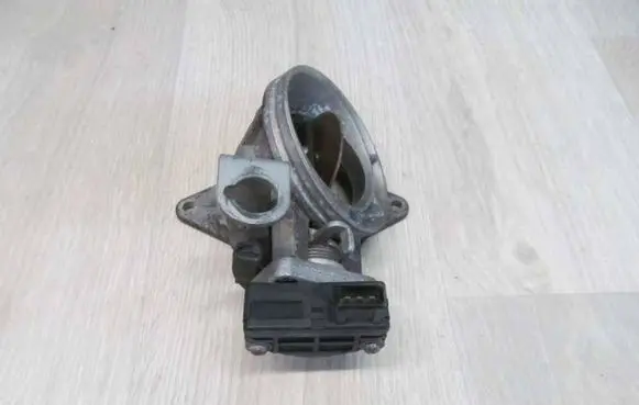 BMW 5 E39 Throttle valve 1703562 27233