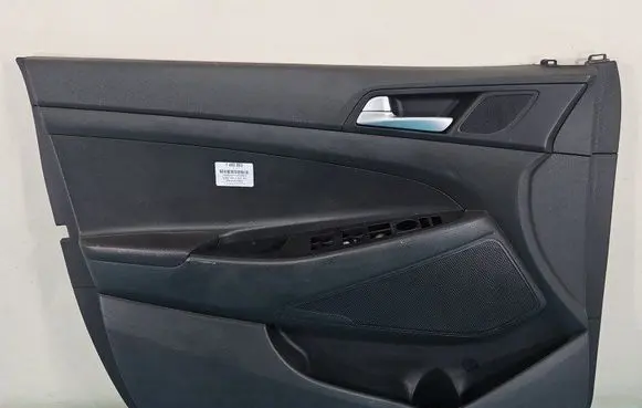 Hyundai Tucson TL Front door card panel trim 82301-D3040 IMPRK1483893