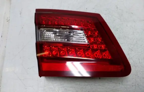 Mercedes-Benz E W212 Tailgate rear/tail lights