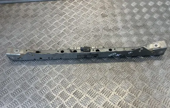 Opel Astra J Top upper radiator support slam panel Ka931640001