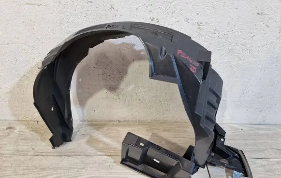 Peugeot 108 Front arch 1608001380