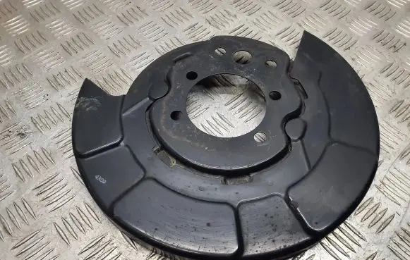 Infiniti Q70 Y51 Rear brake disc plate dust cover 