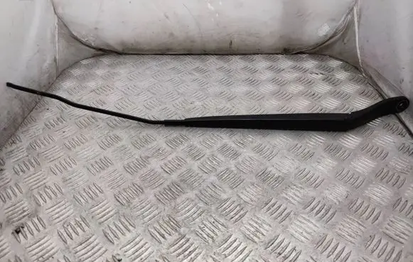 Peugeot Traveller Front wiper blade arm 9808465580