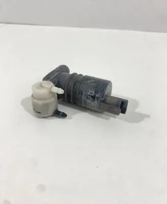 Peugeot 3008 I Windscreen/windshield washer pump 9643447980