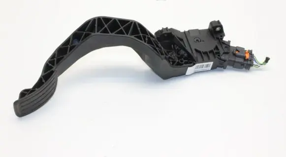 Citroen DS3 Accelerator throttle pedal 9827705480
