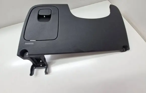 Dashboard lower bottom trim panel