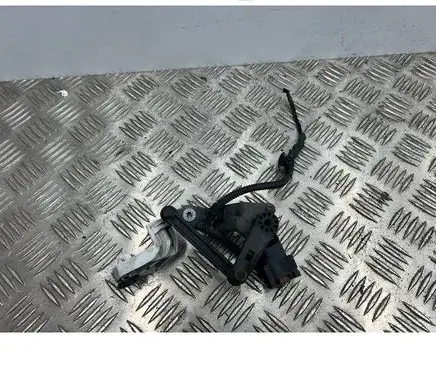 BMW 2 G42 Headlight/headlamp level sensor 8851844