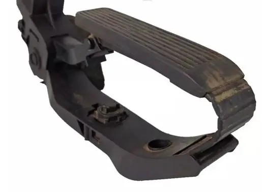 Mercedes-Benz E W211 Accelerator throttle pedal A2113000404