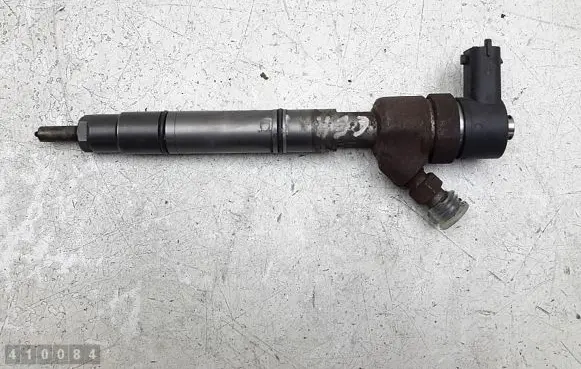 KIA Cerato Fuel injector