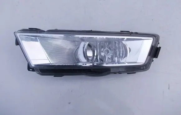Skoda Rapid (NH) Front fog light 5JA941699