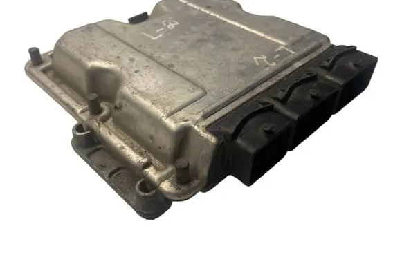 Renault Laguna II Engine control unit/module 8200183768 28SA5363 0281010297