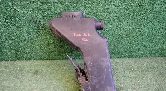 Mercedes-Benz GLC X253 C253 Windshield washer fluid reservoir/tank A2058600860