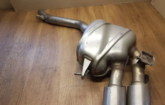 Porsche Macan (95B) Rear muffler/silencer tail pipe 95B253610F