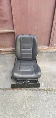 Chrysler Grand Voyager V Second row seats 