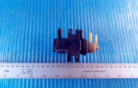 Mercedes-Benz Sprinter W906 Turbo solenoid valve A0091533128 14T238