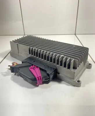 Audi A5 Sportback 8TA Sound amplifier 8R0035223F 0409101104