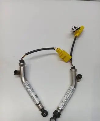 Volkswagen Tiguan Bonnet Pedestrian Airbag Actuator 5NA823823E 070217 0589P1000684