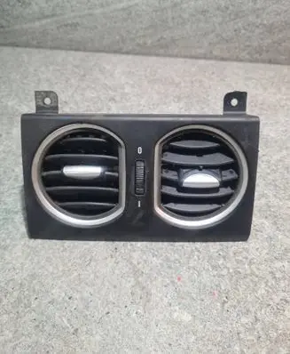 Alfa Romeo 159 Dash center air vent grill 939LS376563