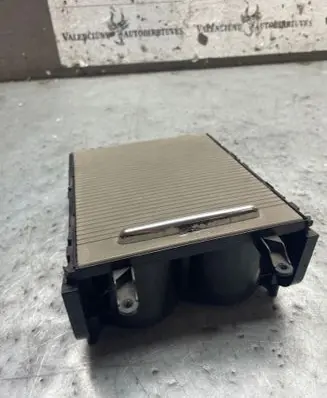 Volkswagen PASSAT B6 Cup holder 3C0858329A