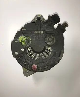 Toyota Hilux (AN10, AN20, AN30) Generator/alternator 0124315033 270600L060C