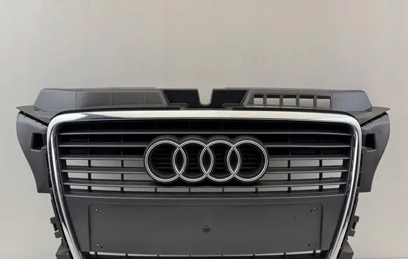 Audi A3 S3 8P Front bumper upper radiator grill 8P0853037