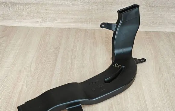 BMW X6 G06 Cabin air duct channel 7434330