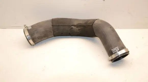 Audi Q7 4M Intercooler hose/pipe 4M0145737M 10931