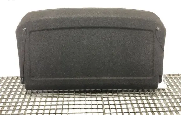 Parcel shelf