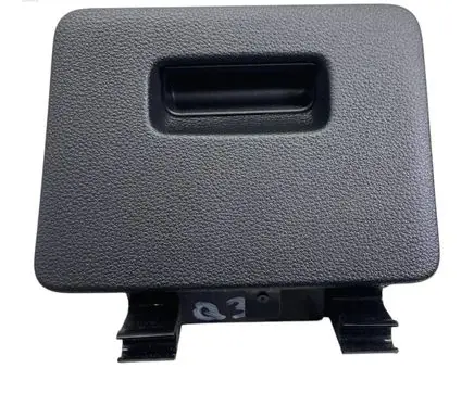 Audi Q3 F3 Dashboard lower bottom trim panel 0480376 00000608 802202