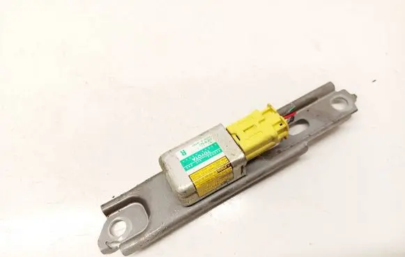 Lexus RX 300 Airbag deployment crash/impact sensor 8986048020