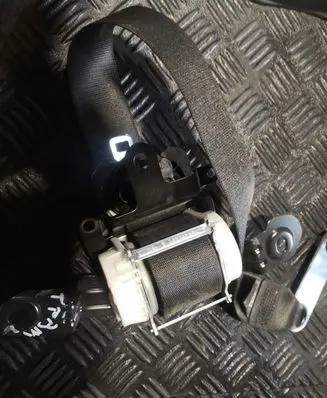 BMW 5 GT F07 Seat belt trim 34063246b