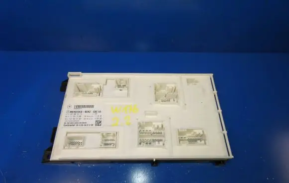 Mercedes-Benz A W176 Comfort/convenience module A2469009413 A1179012300 A2469025502