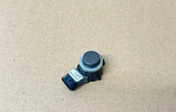 Audi A4 S4 B9 8W Parking PDC sensor 5Q0919275B