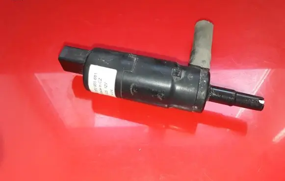 Porsche Cayenne (9PA) Headlight washer pump 3B0955781 001005