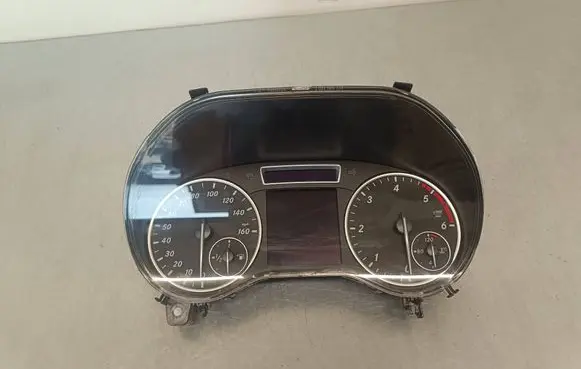 Mercedes-Benz B W246 W242 Speedometer (instrument cluster) A2469006211 A2469013304