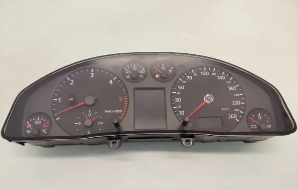Audi A4 S4 B5 8D Speedometer (instrument cluster) 8D0919880