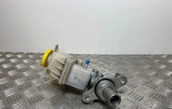 Jeep Cherokee Master brake cylinder