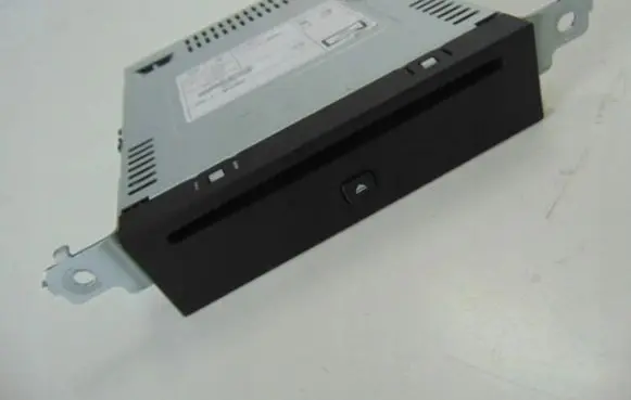 CD/DVD changer
