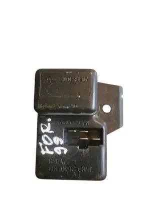 Subaru Forester SF Window wiper relay 