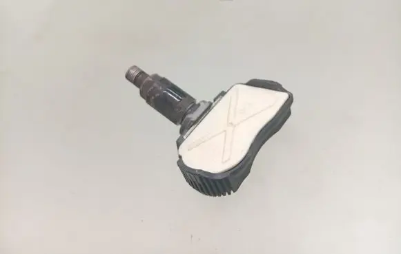 BMW X5 E70 Tire pressure sensor 6881891
