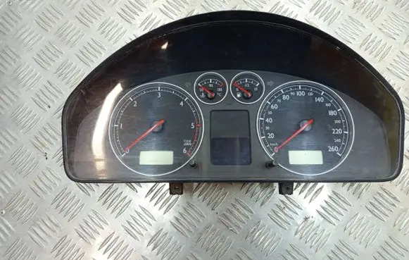 Volkswagen Sharan Speedometer (instrument cluster) 7M3920820D 0911000283