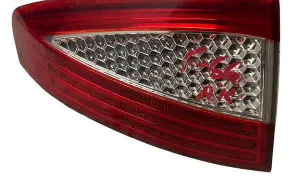 Ford Mondeo MK IV Rear/tail lights 7S7113405A