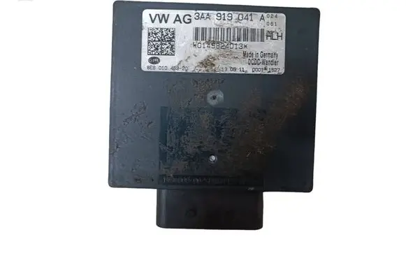 Volkswagen Jetta VI Voltage converter inverter 3AA919041A 8ES01045220 0149824013