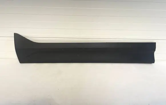Volvo XC40 Front door trim (molding) 31448316