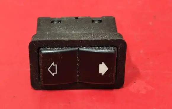 BMW 5 E39 Electric window control switch 8368974