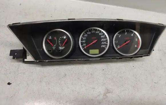 Nissan Primera Speedometer (instrument cluster)